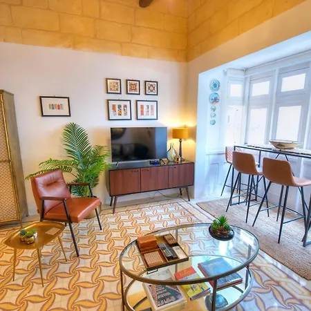 Traditional & Chic 2 Bedrooms In Imcd1-1 Apartment Valletta